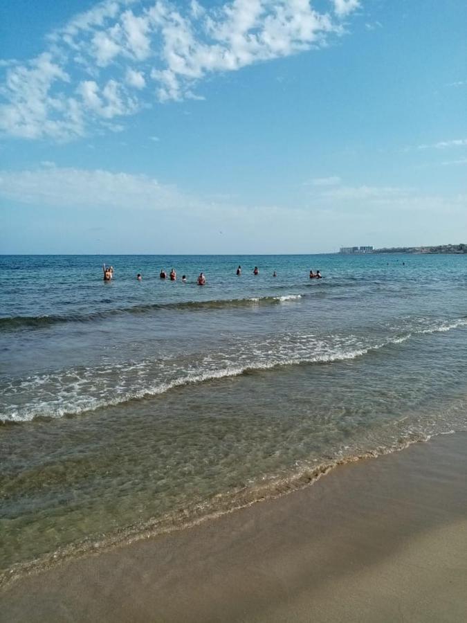 Ferienwohnung Apartamento Con Buena Vista Torrevieja Exterior foto