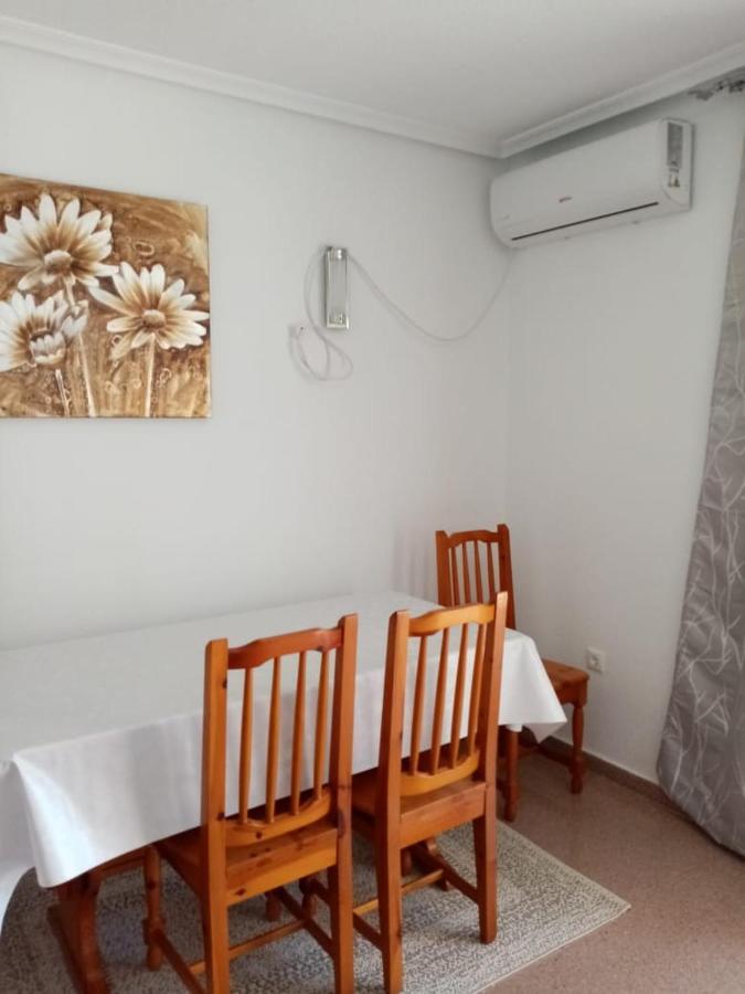 Ferienwohnung Apartamento Con Buena Vista Torrevieja Exterior foto